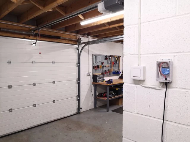 Styrning av garageport - Bild 6